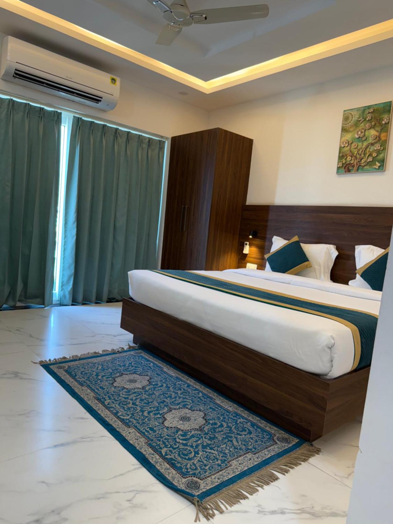Hotel 7 Heaven Dehradun Exterior photo